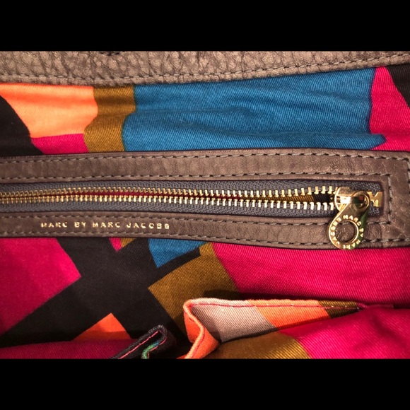 Marc By Marc Jacobs Leather Purse. - Picture 7 of 8